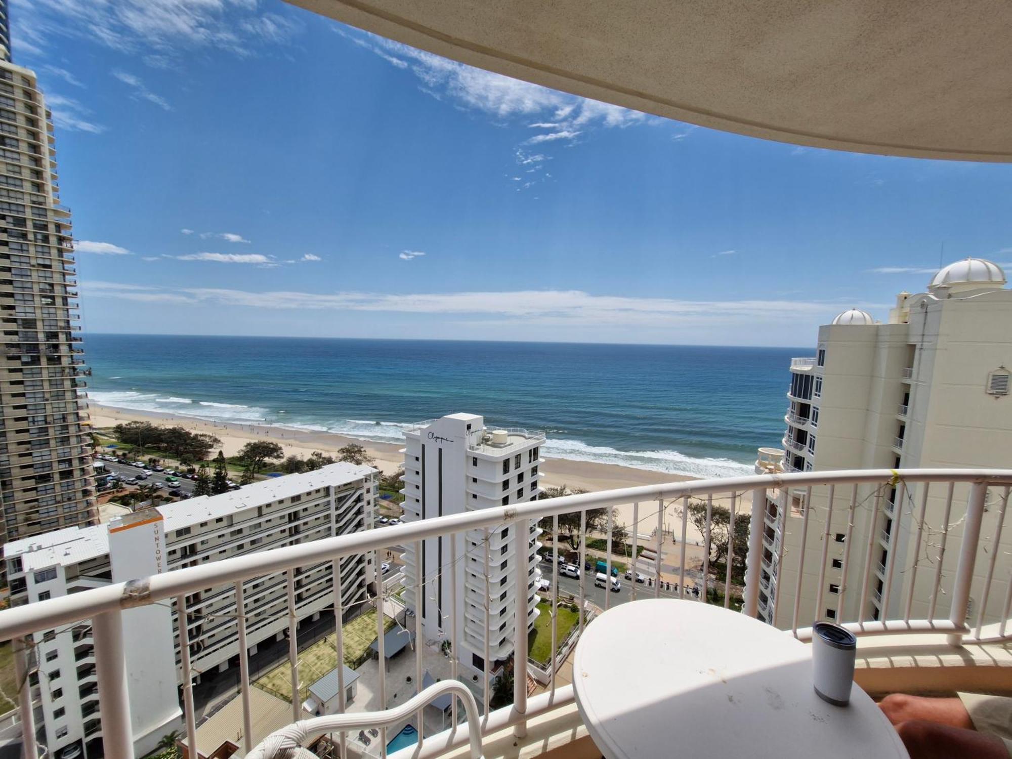 Apr Private Suites Moroccan By The Beach Gold Coast Zewnętrze zdjęcie